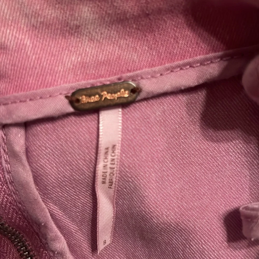 Ladies Free People Pink skirt Size 8 EUC